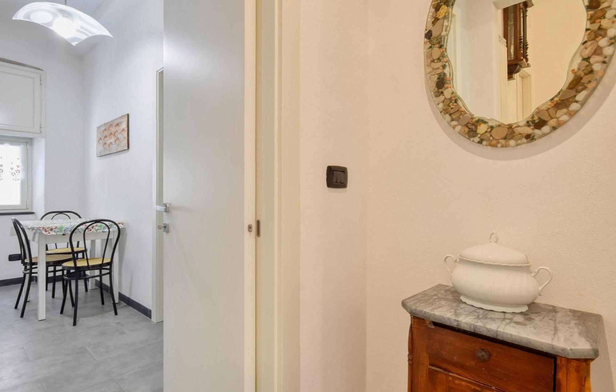 Stunning In With Wifi Apartment Genua